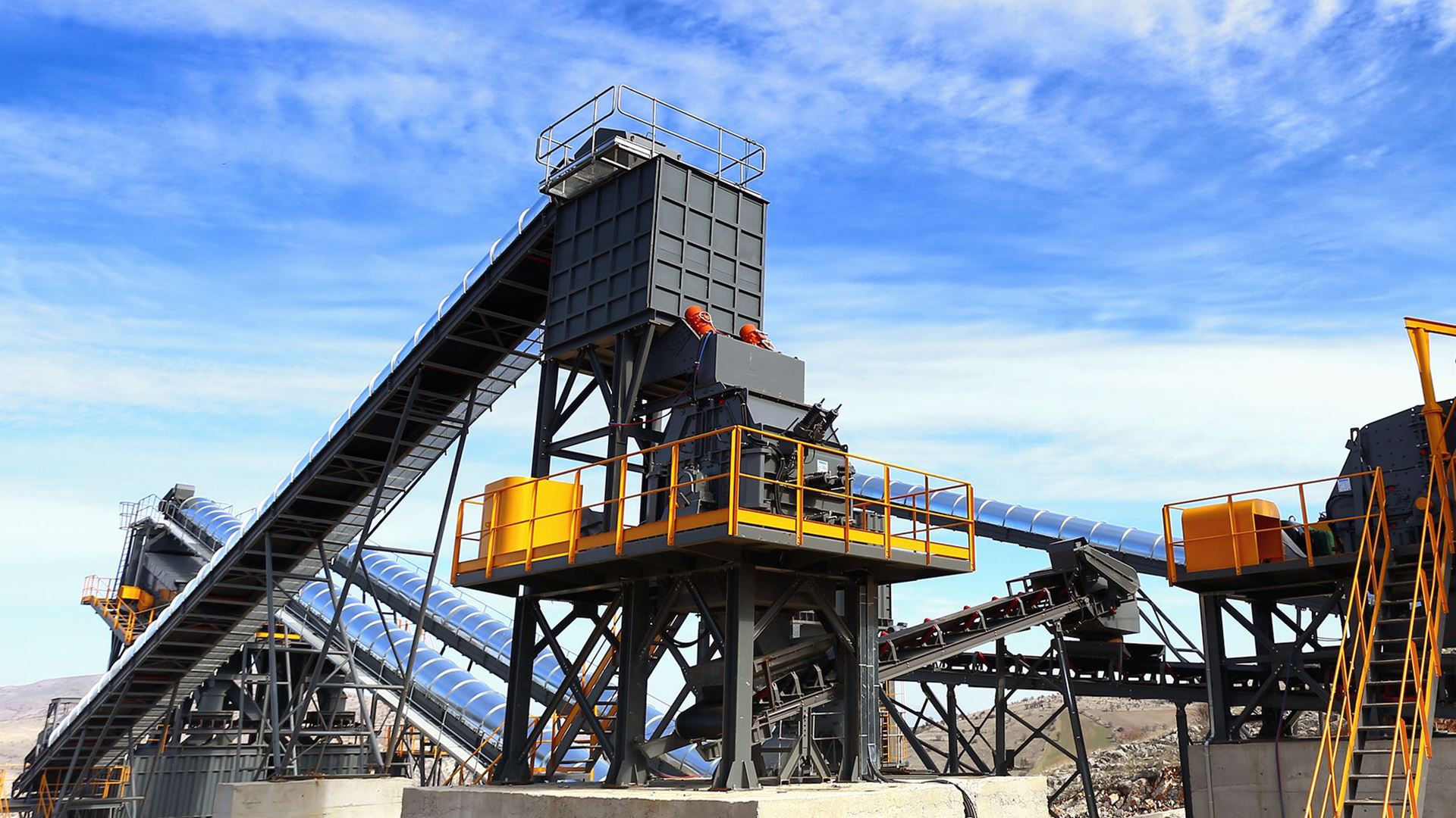 Tertiary Impact Crushers Front View